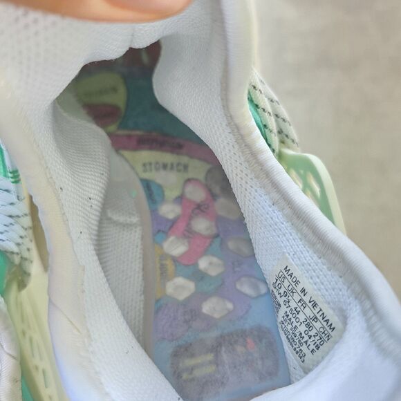 Size 10 - adidas Pharrell x NMD Hu Trail China Exclusive Youth - Picture 10 of 10